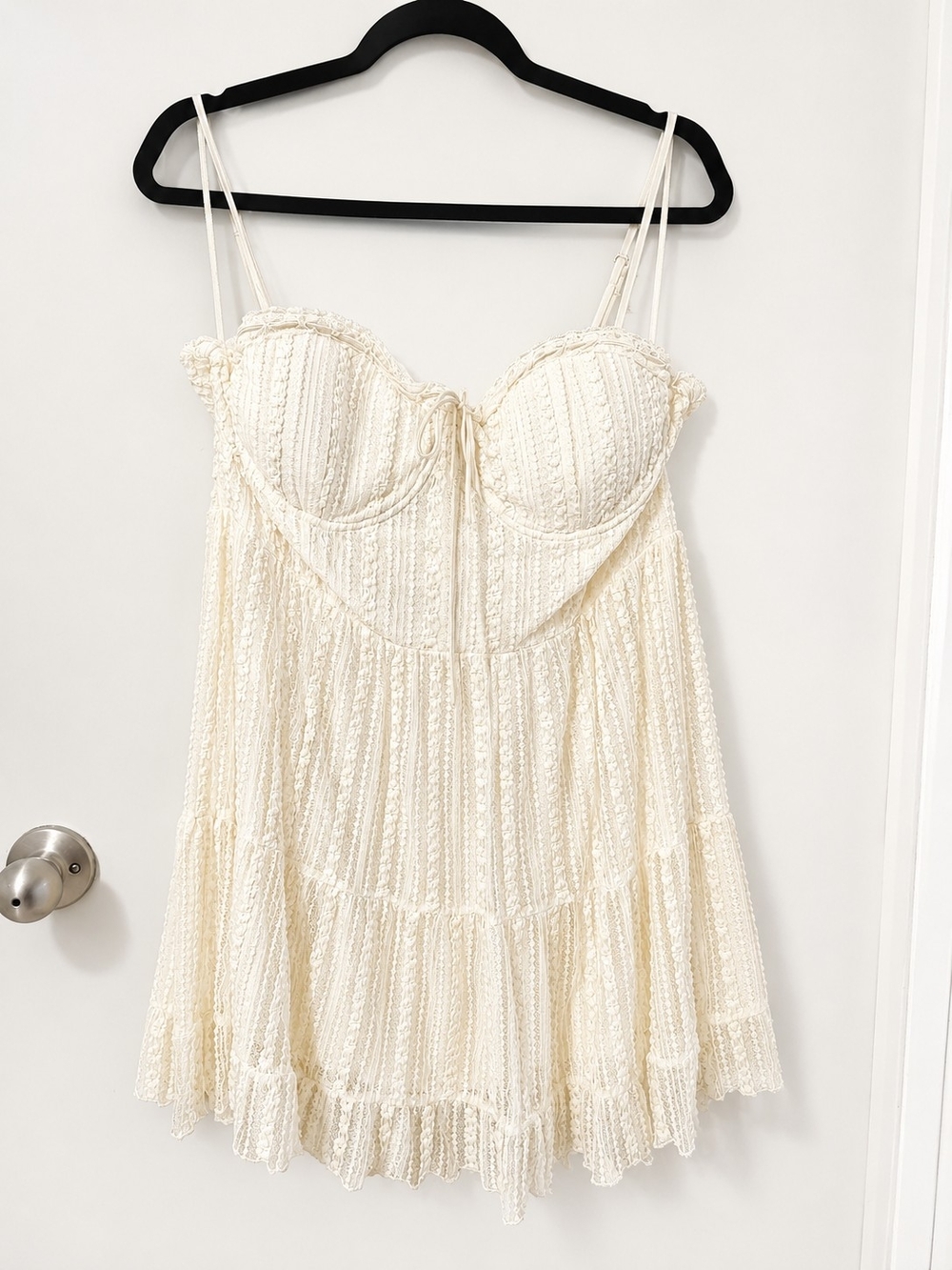 Forever 21 Cream Lace Mini Dress